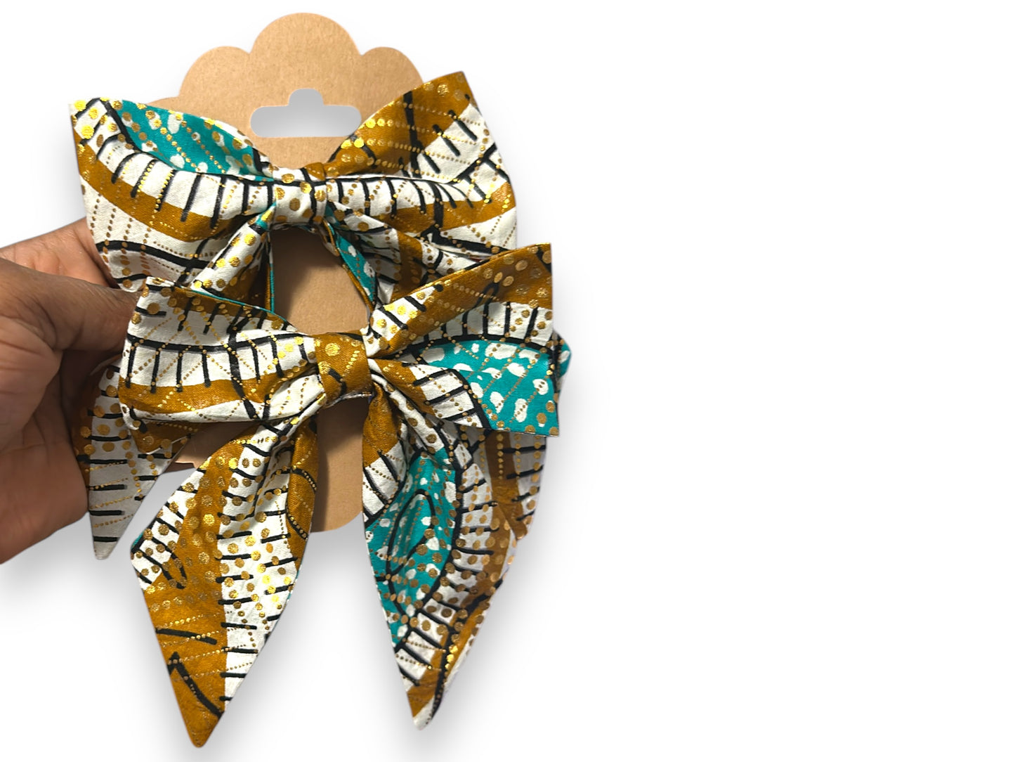Young World Tailed Hair Bow